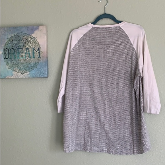 H&m baseball tee white sleeves, gray stripes - Picture 3 of 3